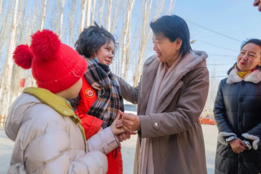 “四下基層”摸實情 把黨的溫暖送到婦女兒童身邊